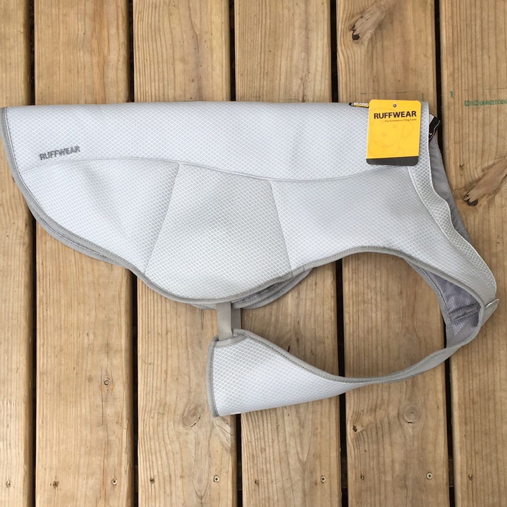 Ruffwear Swamp Cooler dog cooling vest. NWT